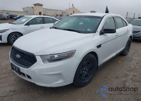 2017 Ford Police Interceptor z USA, uszkodzony, nr VIN 1FAHP2L82HG144685